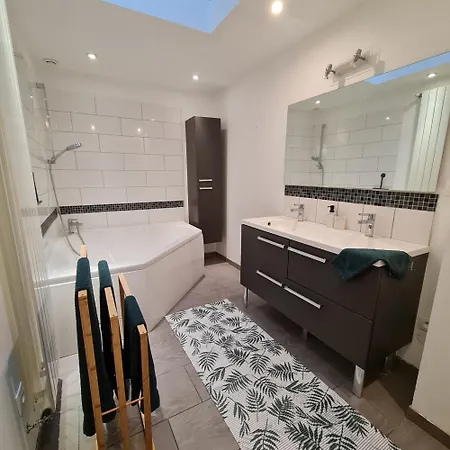 בית נופש La Calaisienne *